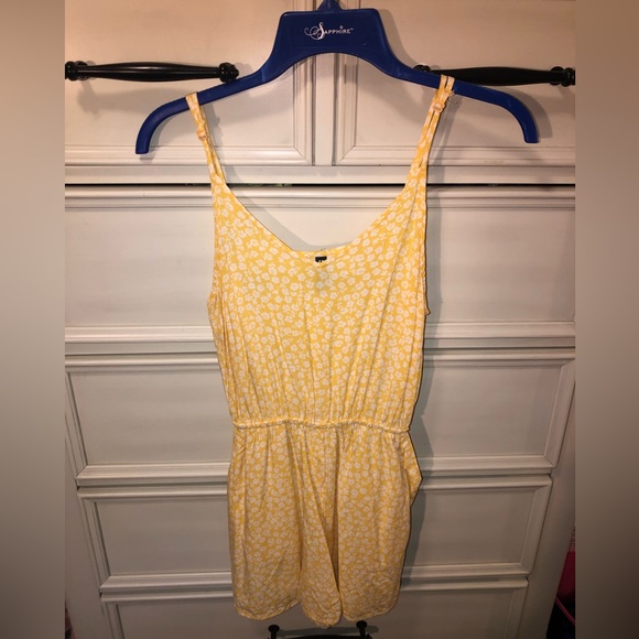 Romper - Picture 1 of 2